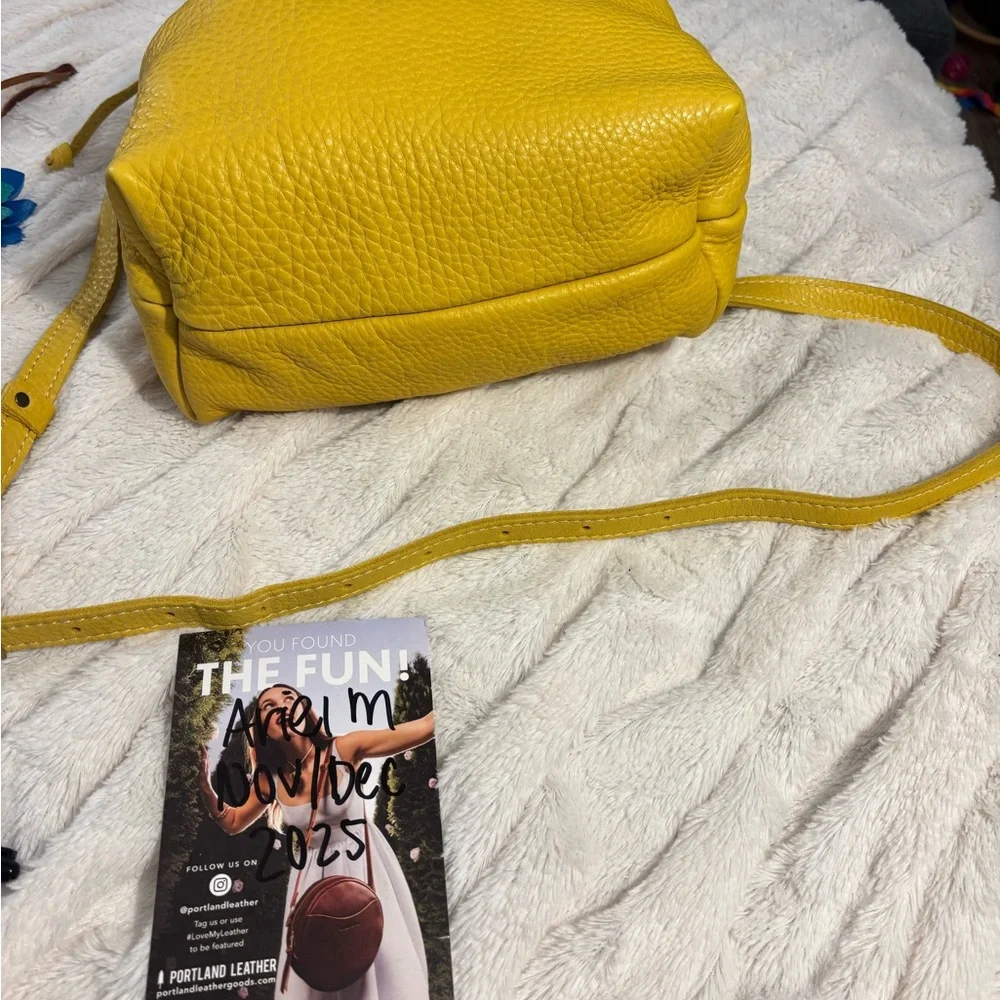 PLG NWT Large Bucket Bag in Naples - Picture 3 of 5